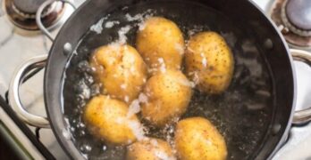 How long does it take to boil potatoes