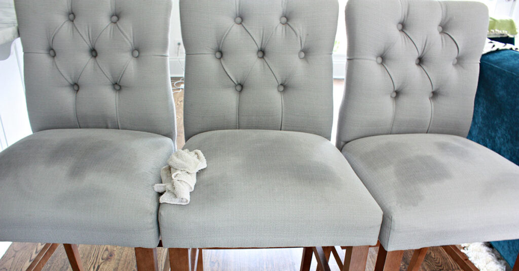 How to Clean Fabric Dining Chairs?[5 Steps to Clean Chair Fabrics