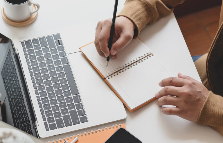 Top Secrets from Experienced Writers to Craft an Excellent Essay