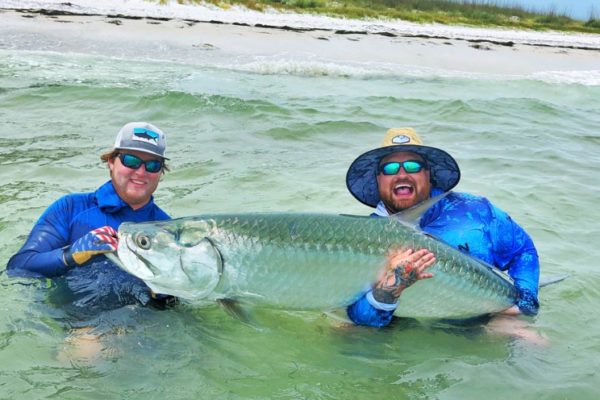 Fighting Tarpon Action: An Epic Tale with Salty Fresh Fishing Charters
