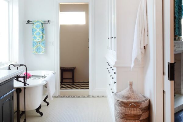 Expert Tips for Brand-Savvy Bathroom Renovations