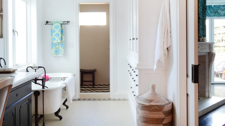 Expert Tips for Brand-Savvy Bathroom Renovations