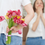 Top- 4 Chic and Heartfelt Picks to Celebrate Mom